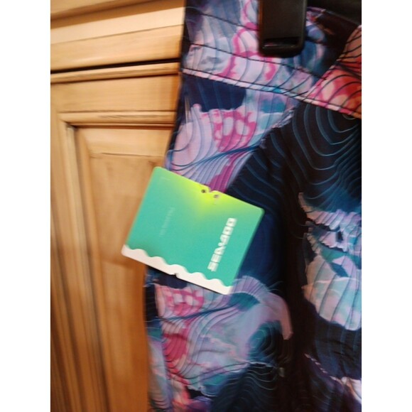 NWT Women’s Sea-Doo Classic‎ 6” Boardshorts - Violet Purple / Navy - SMALL - Picture 4 of 6